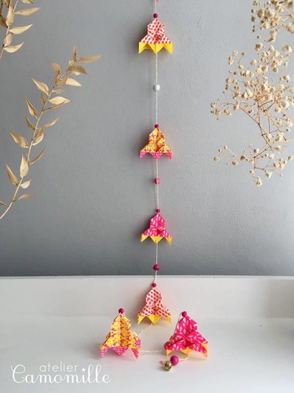 Guirlande mini fusées fluo jaune et rose