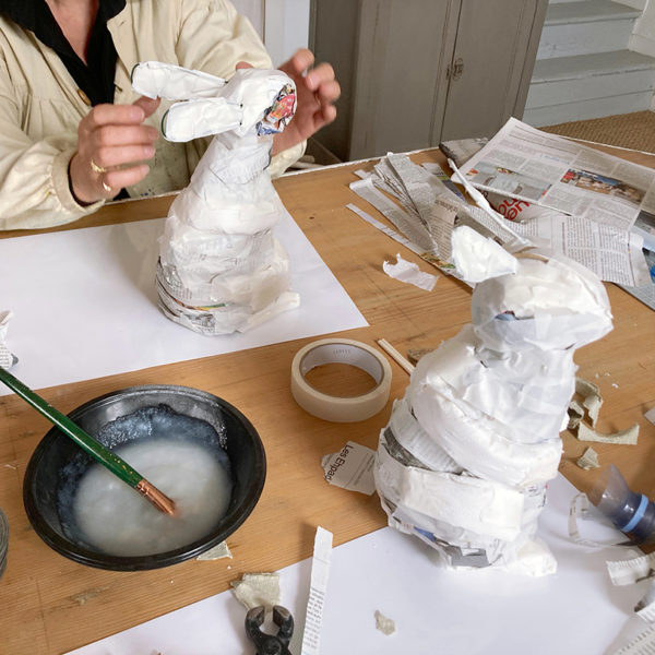 Atelier sculpture lapin papier-mâché – Image 2