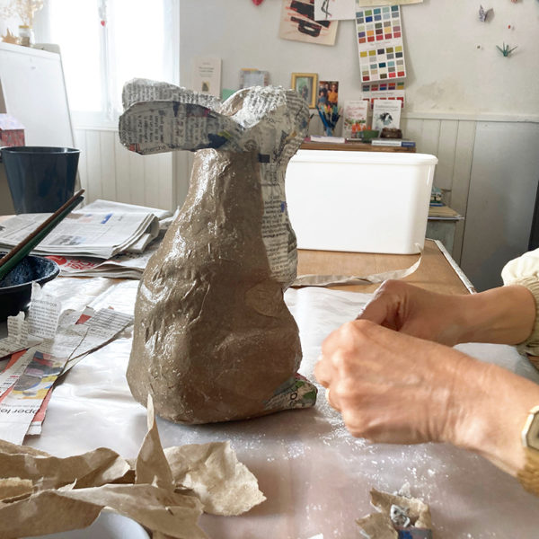 Atelier sculpture lapin papier-mâché – Image 6