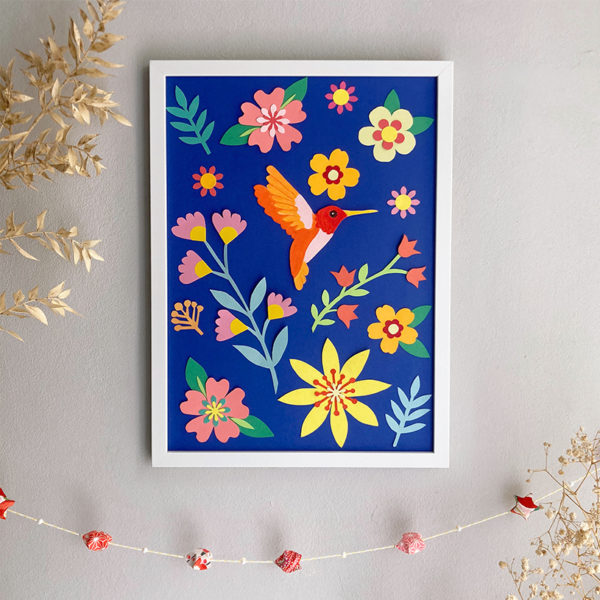 Cadre colibri papier découpé
