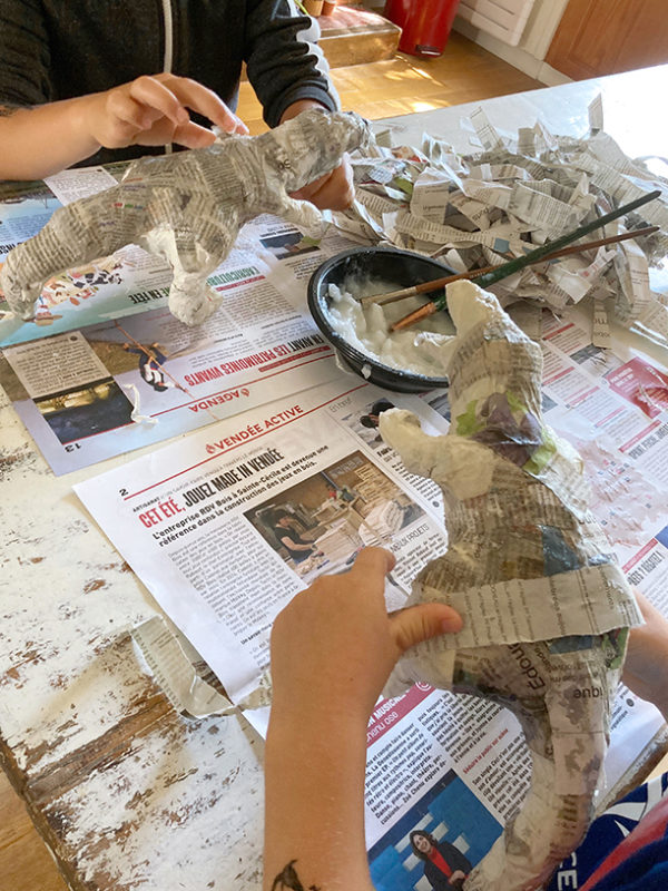 Atelier sculpture dino papier-mâché – Image 2