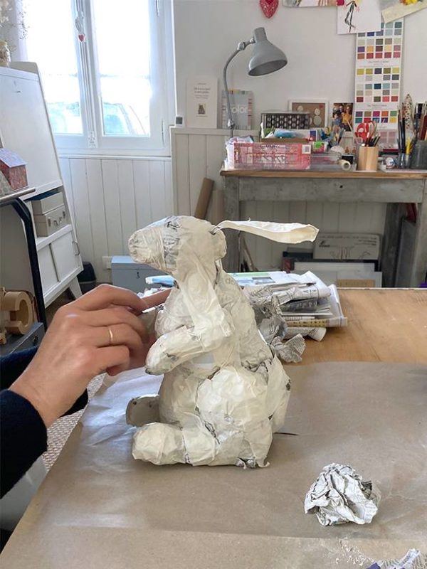 Atelier sculpture lapin papier-mâché – Image 19