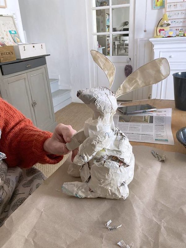 Atelier sculpture lapin papier-mâché – Image 20