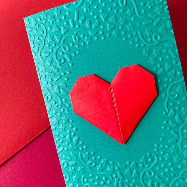 Carte embossage festif coeur rouge – Image 2