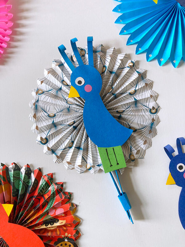Atelier éventail paon origami & collage – Image 10